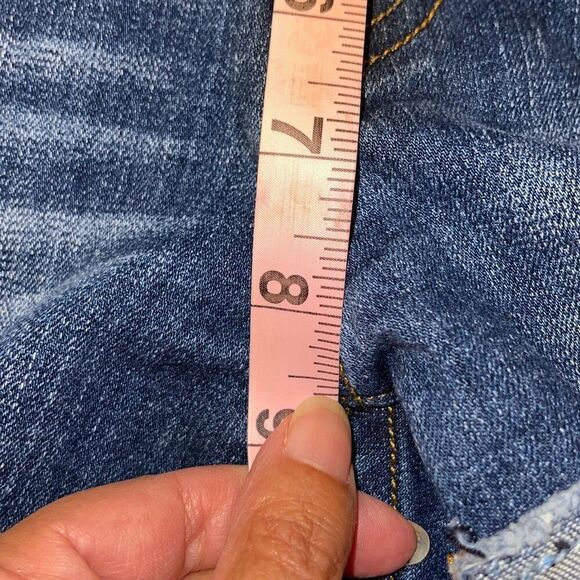 J. Crew Merrill Cut Off Folded Cuff Denim Jean Shorts Size 28 Medium Wash - Picture 8 of 9